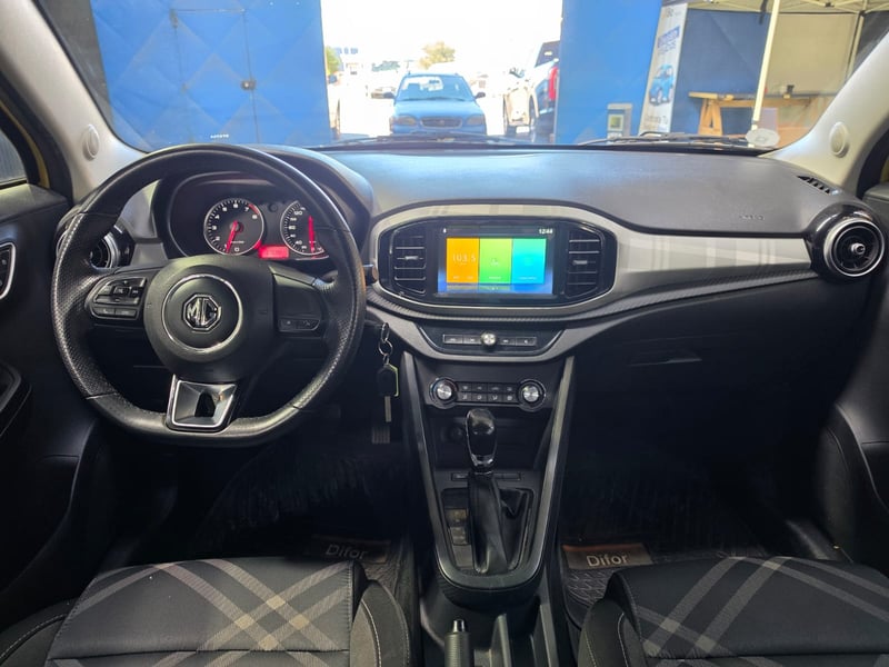 MG 3 HATCH BACK 1.5 2023 - Imagen 8 de 11