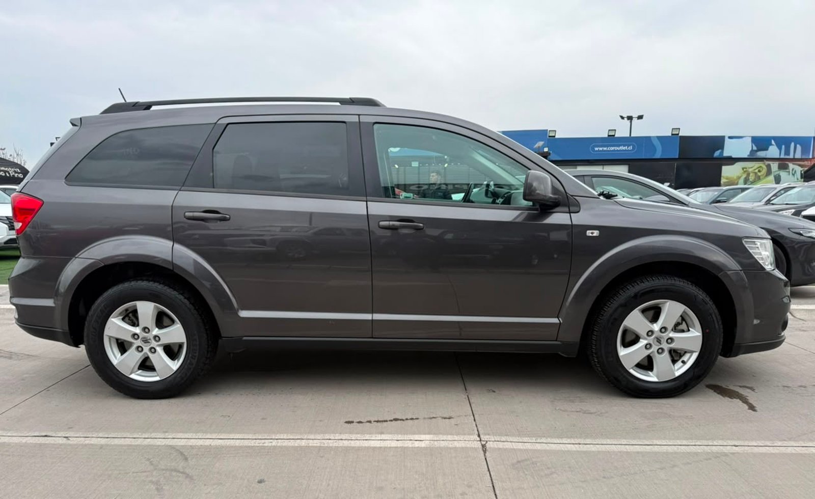 Dodge JOURNEY SE 2.4L AT 2018 - Imagen 6 de 19