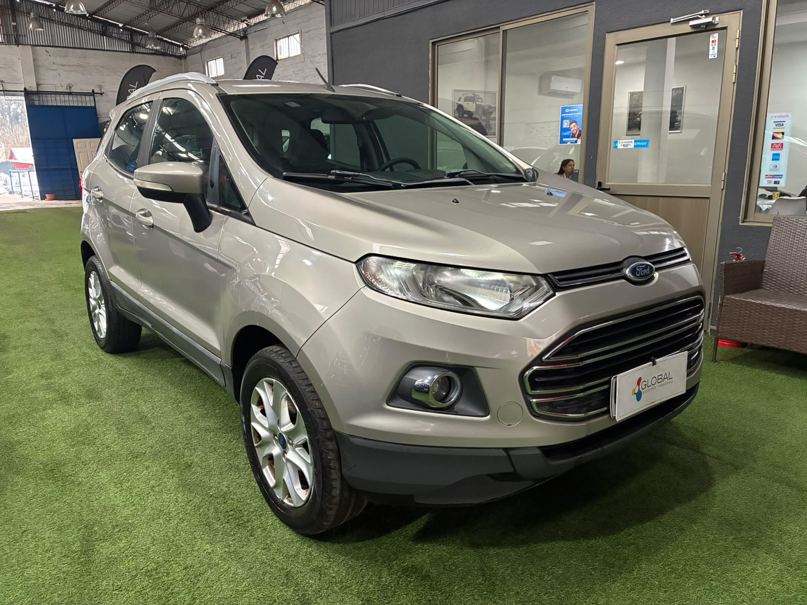 Ford ECOSPORT TITANIUM 1.5 2016 - Foto 5 de 11