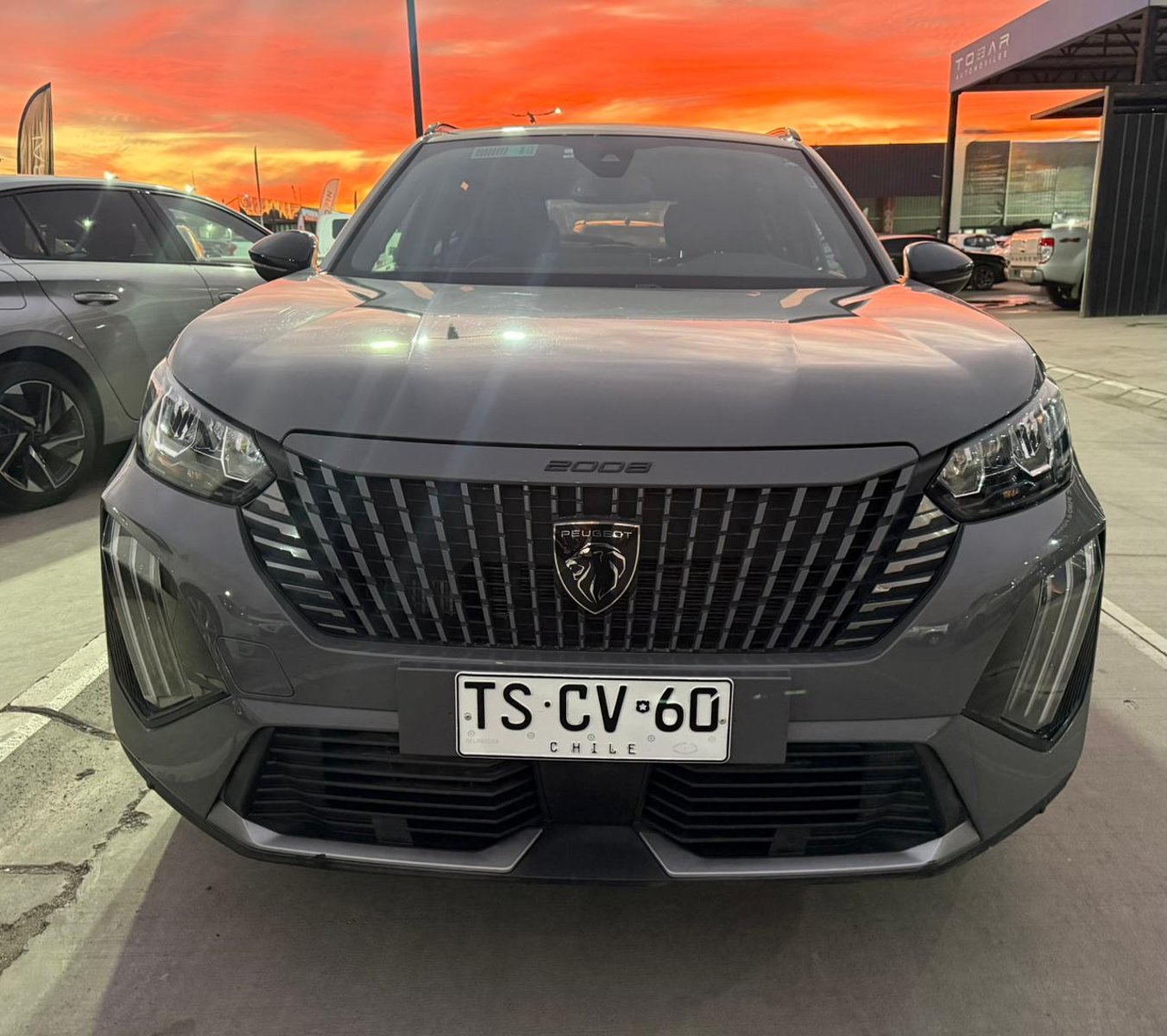 PEUGEOT 2008 ALLURE 130 1.2 AUT 2024 - Imagen 8 de 19