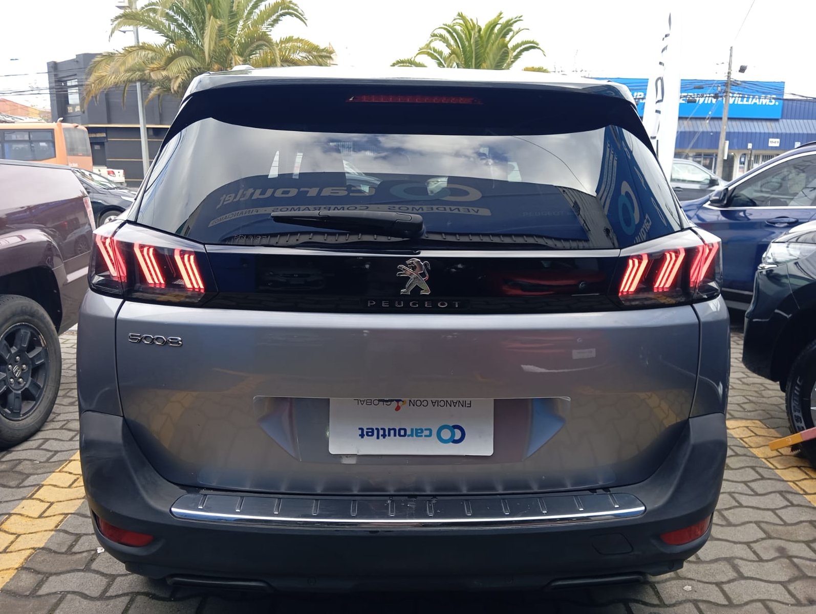 PEUGEOT 5008 ALLURE BLUEHDI 120HP EAT6 2021 - Foto 3 de 13