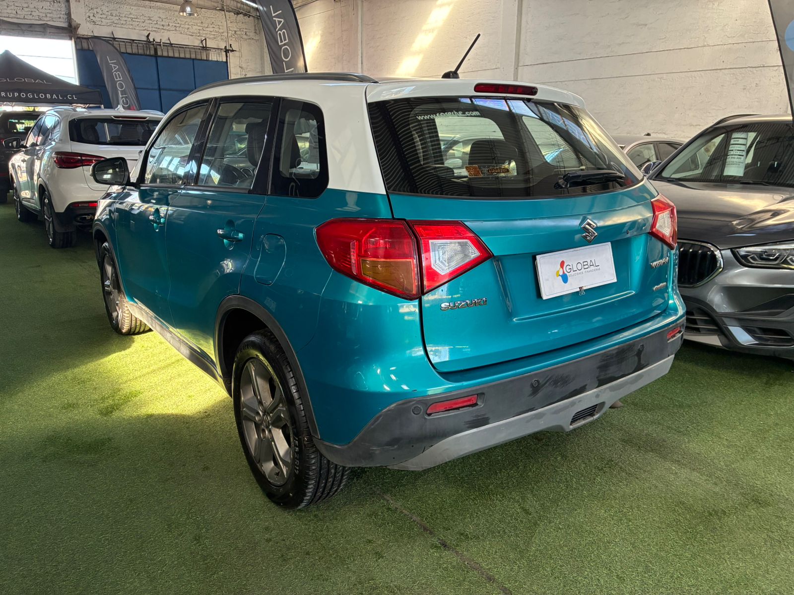 Suzuki VITARA 1.6 4WD AT GLX 2018 - Foto 2 de 11