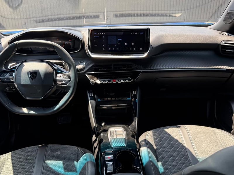 Peugeot 2008 BLUE HDI 130 EAT8 1.5 AUT 2024 - Imagen 13 de 20
