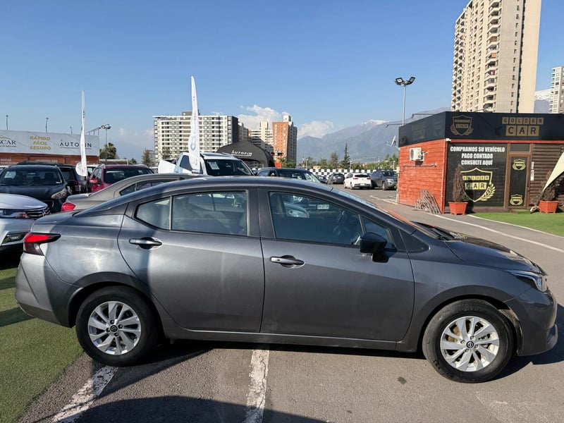 Nissan VERSA SENCE 1.6 2024 - Imagen 6 de 19