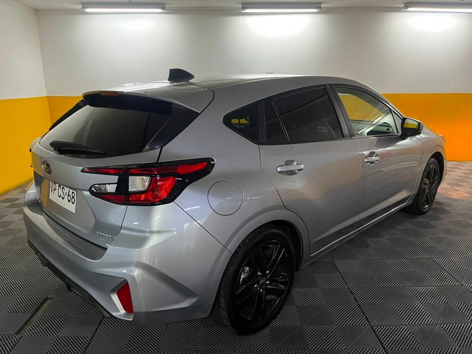 Subaru IMPREZA 2.0 AWD GL 2026 - Foto 5 de 17