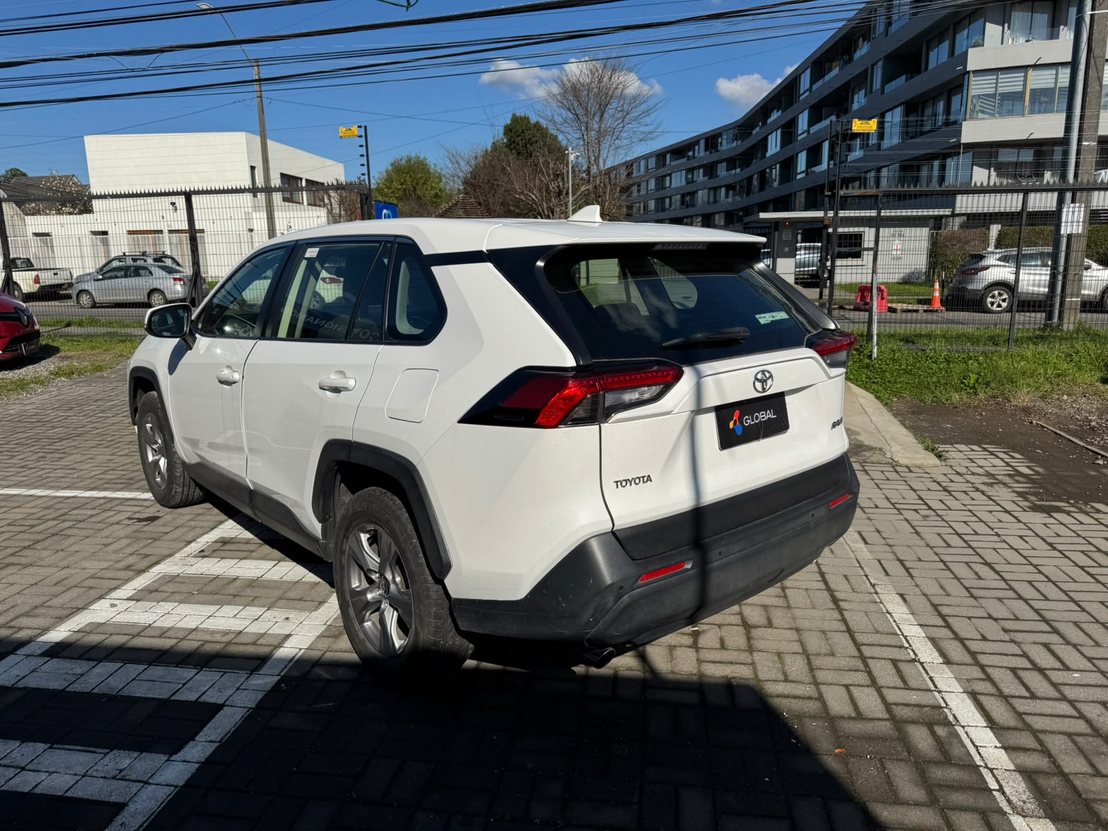 Toyota RAV4 4X2 2.0 AUT 2024 - Foto 2 de 10