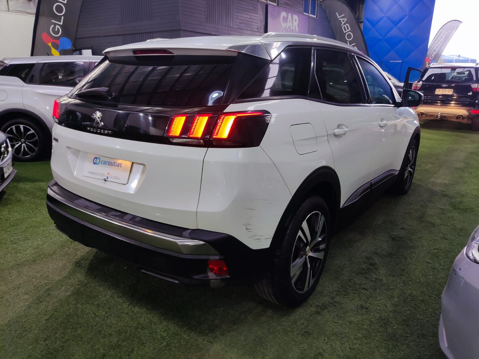 Peugeot 3008 ACTIVE 1.6 AT 2017 - Imagen 4 de 13