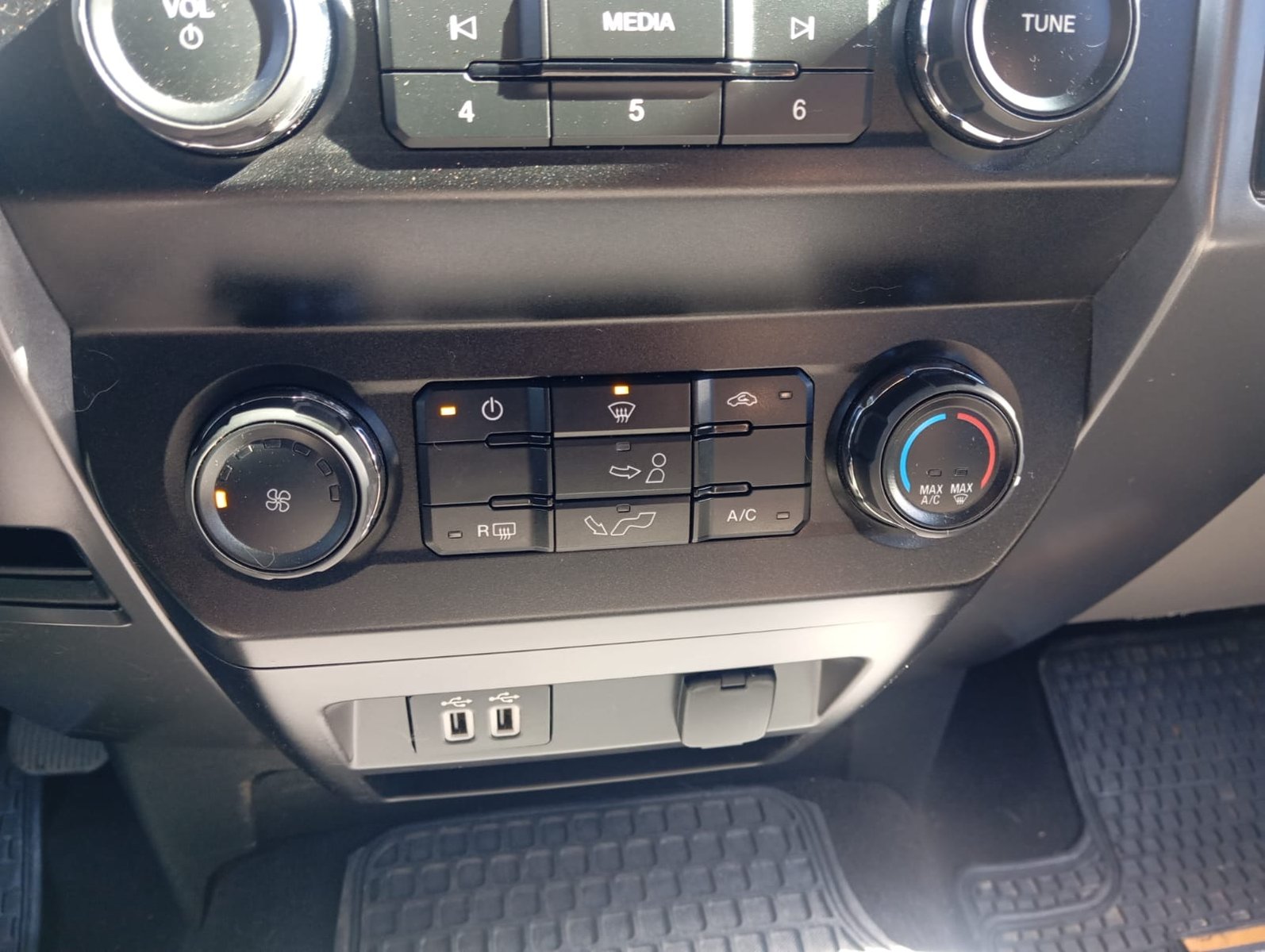 Ford F-150 XLT 4X2 2020 - Imagen 10 de 10