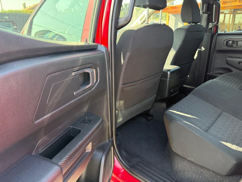 Mitsubishi L200 KATANA XR 2.4 2025 - Imagen 19 de 20