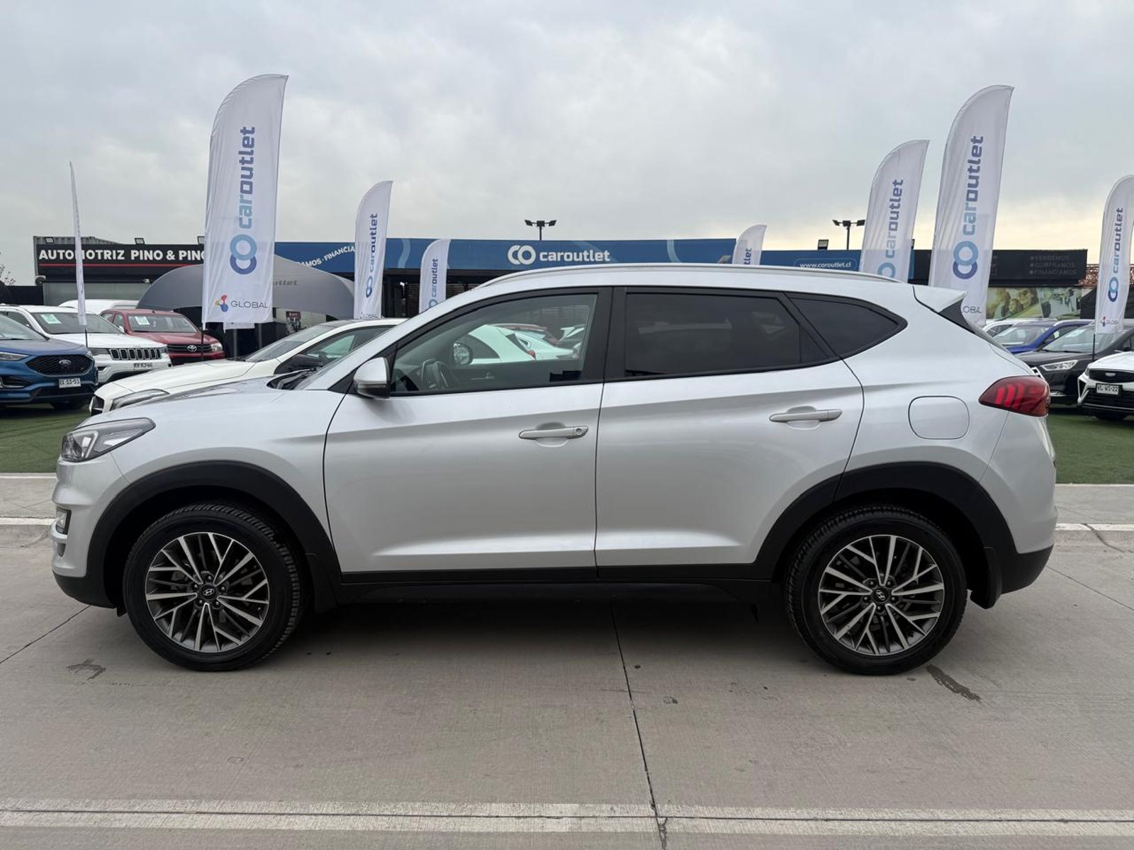 Hyundai TUCSON TL 2.0 AUT 2020 - Foto 2 de 20