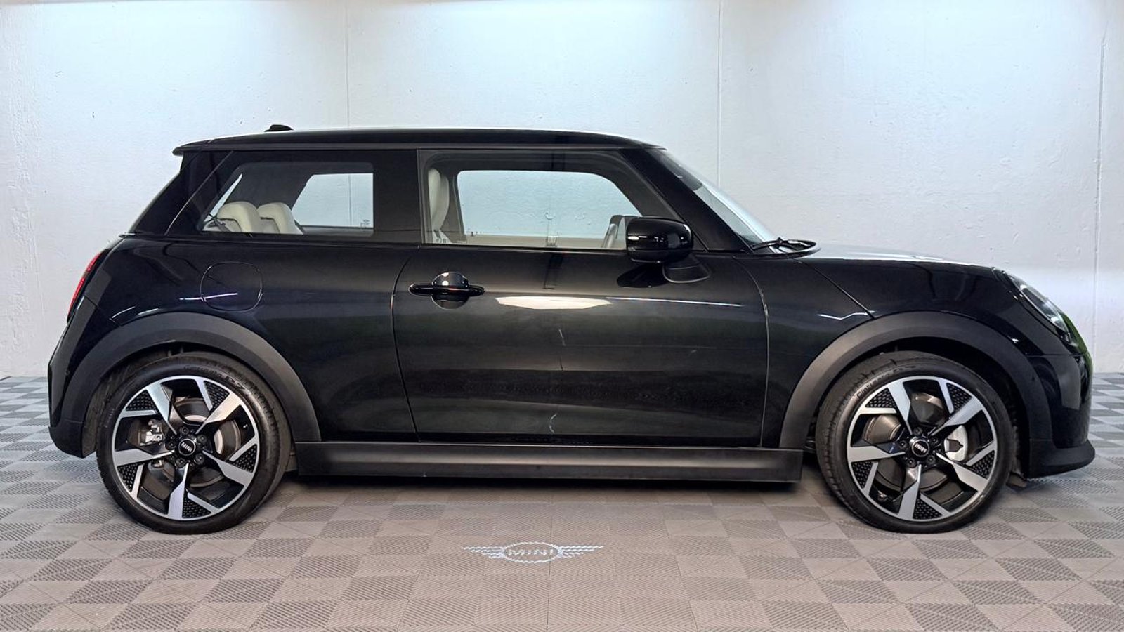 Mini COOPER C 1.5 AUT 2025 - Imagen 6 de 20