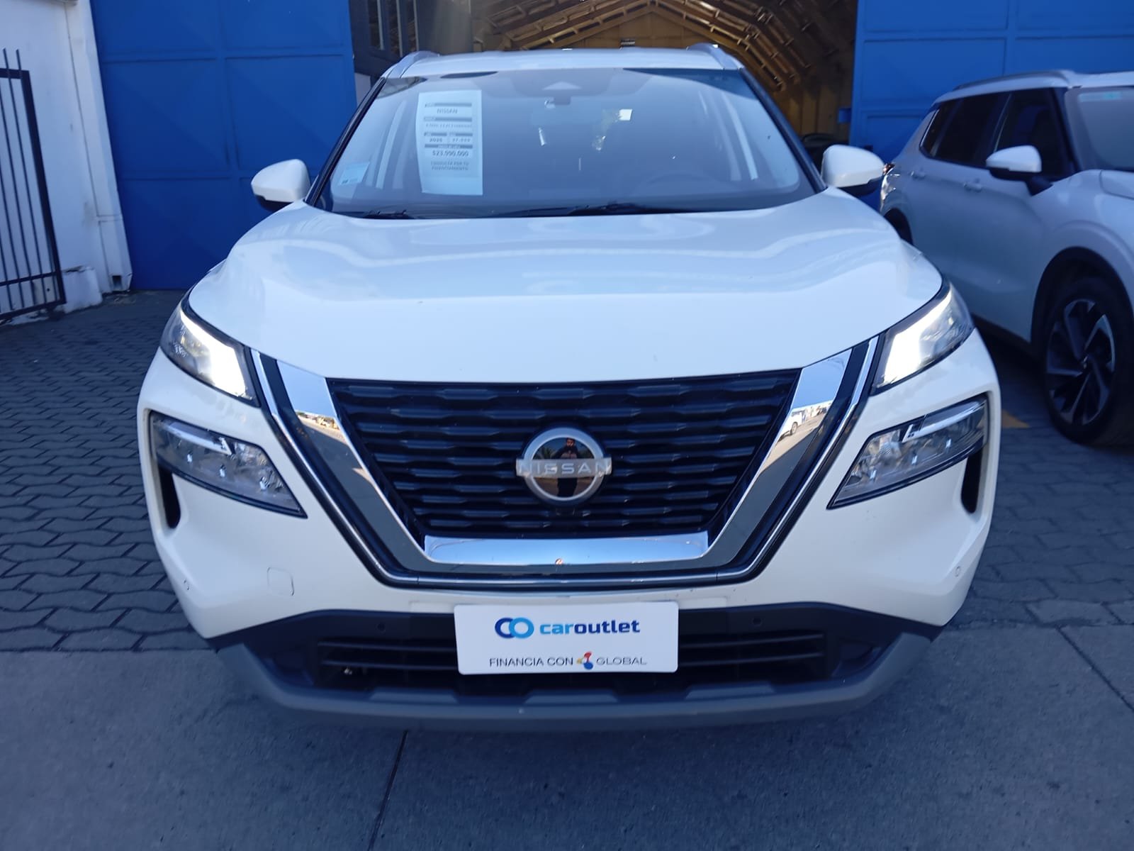 Nissan X TRAIL 4X2 2.5 AUT 2025 - Foto 4 de 10