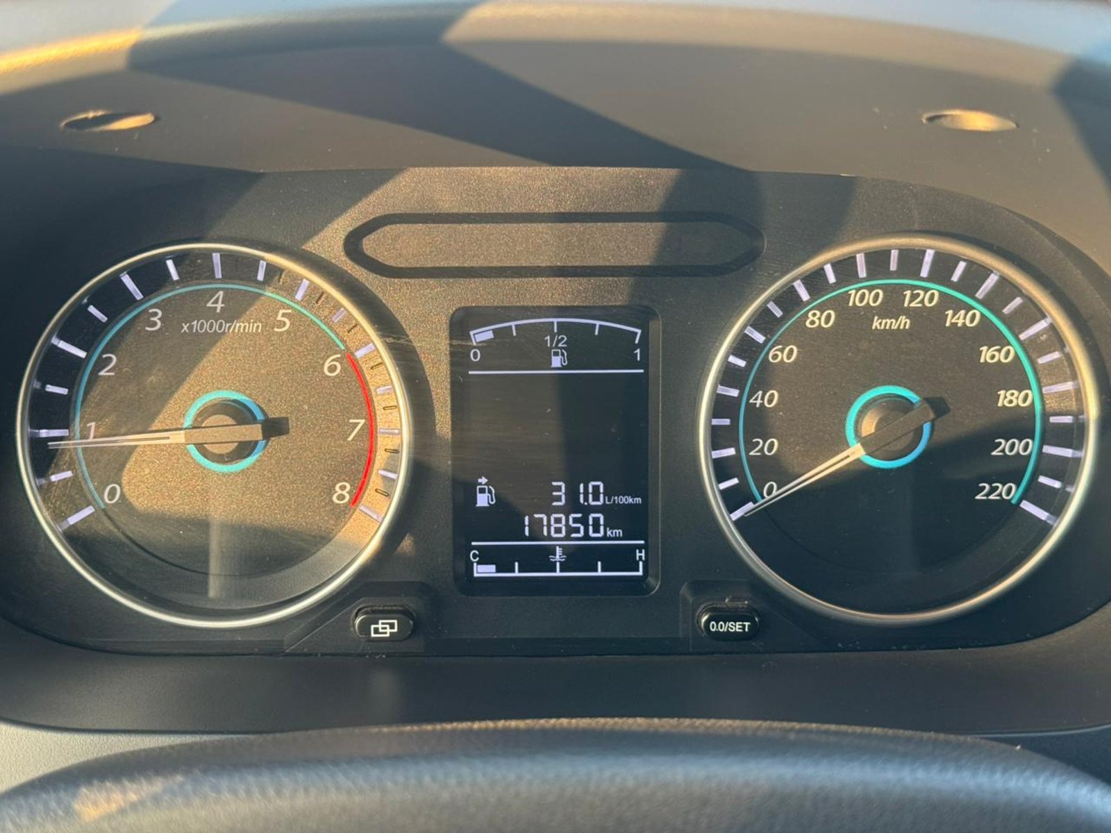 Dongfeng JOYEAR S50 1.5 2022 - Imagen 12 de 18