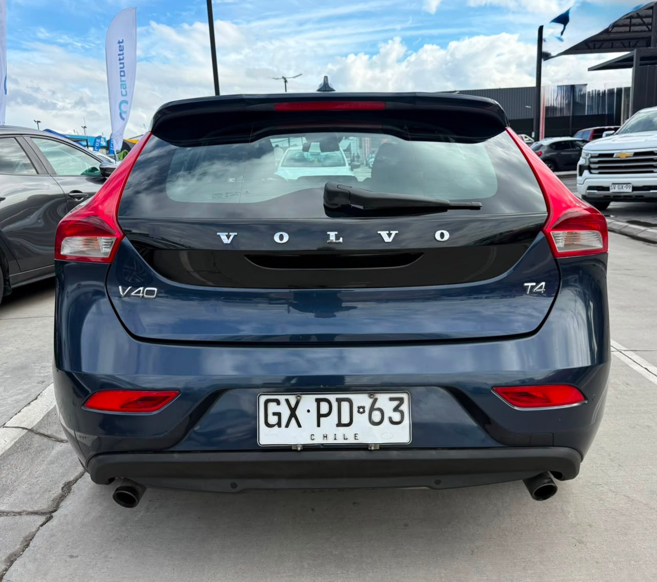 Volvo V40 T4 COMFORT 2015 - Imagen 4 de 19