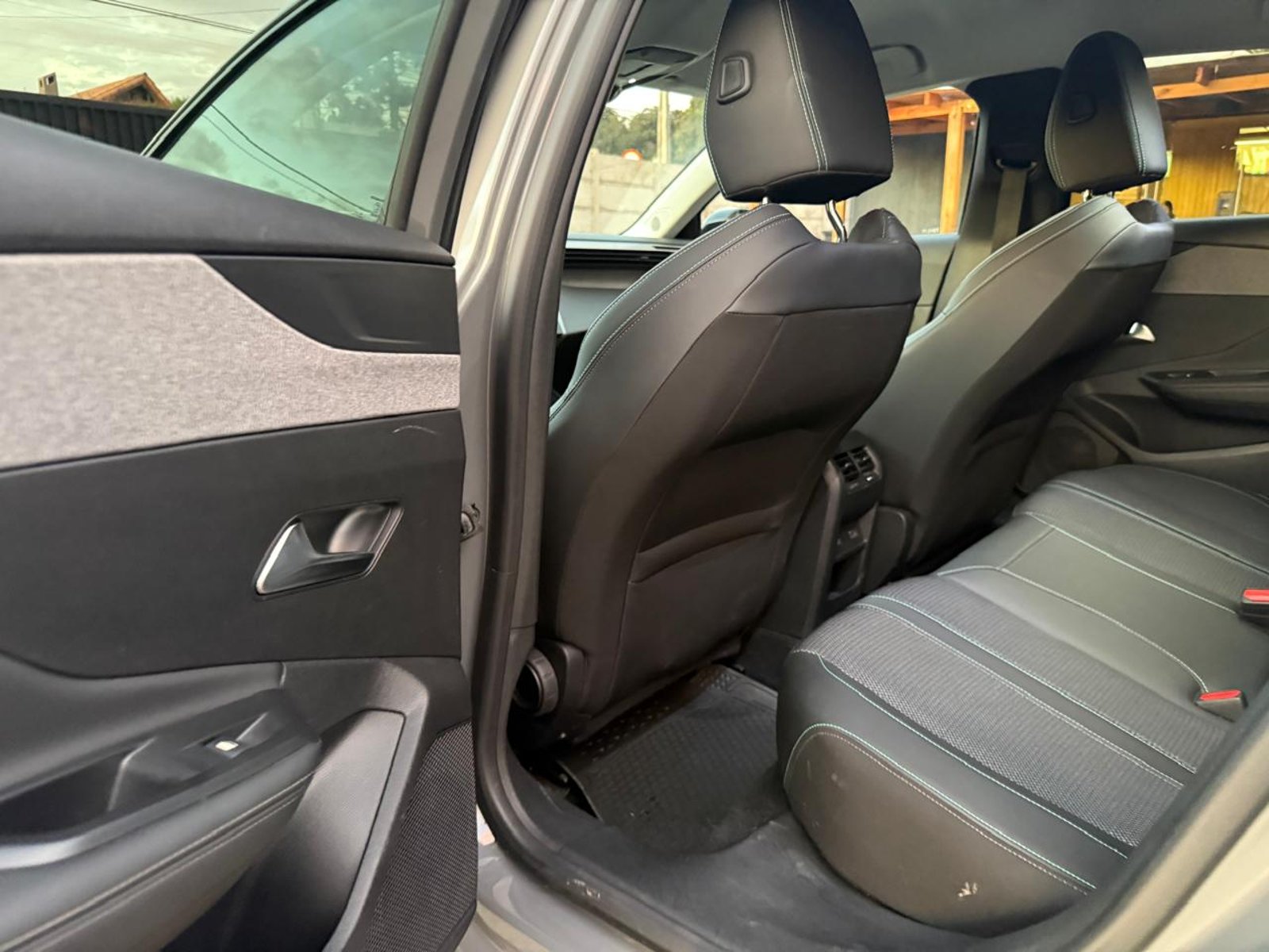 PEUGEOT 308 BLUEHDI 1.5 AUT 2024 - Imagen 19 de 20