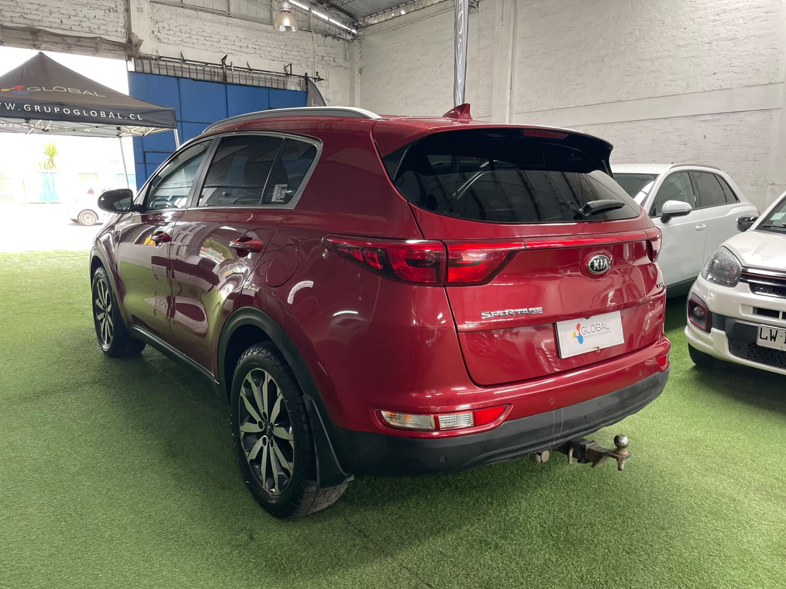 Kia SPORTAGE LX 2.0 2018 - Foto 2 de 10