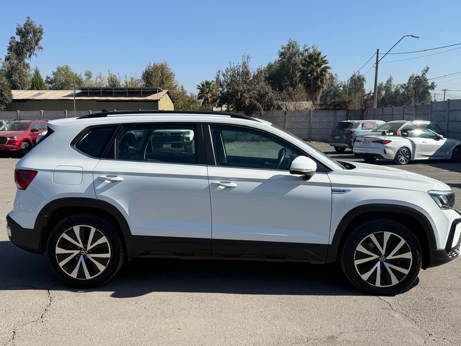 Volkswagen TAOS TSI 1.4 AT 2024 - Imagen 6 de 20