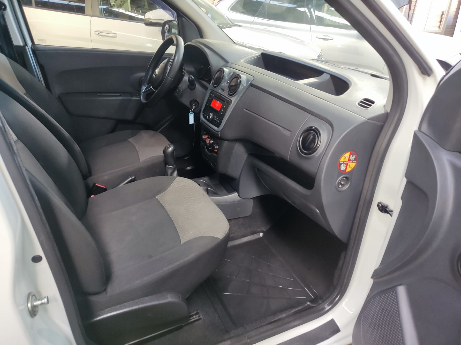 Renault DOKKER SOHC 1.5 2020 - Imagen 12 de 13