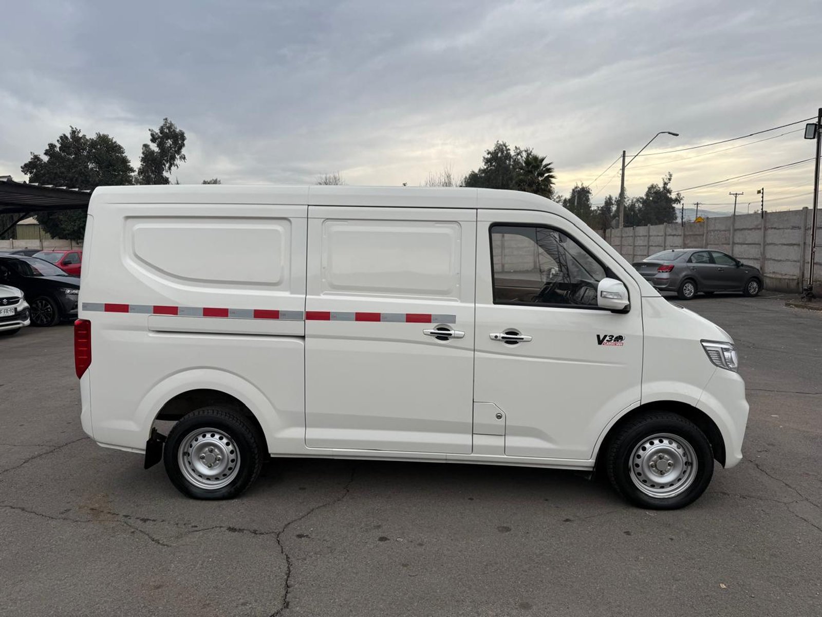 KYC V3 CARGO VAN 1.5 2025 - Imagen 6 de 20