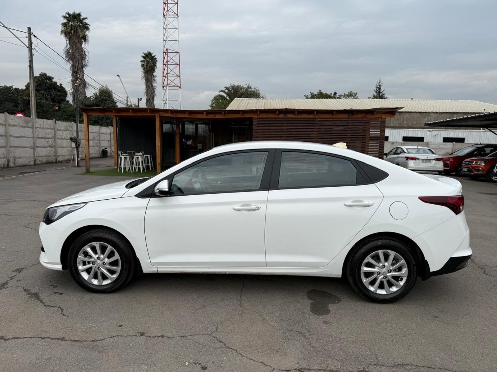 Hyundai ACCENT HCI 1.4 2023 - Foto 2 de 20