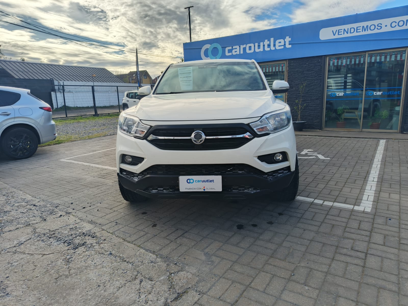 SsangYong GRAND MUSSO 2.2 2021 - Imagen 6 de 10