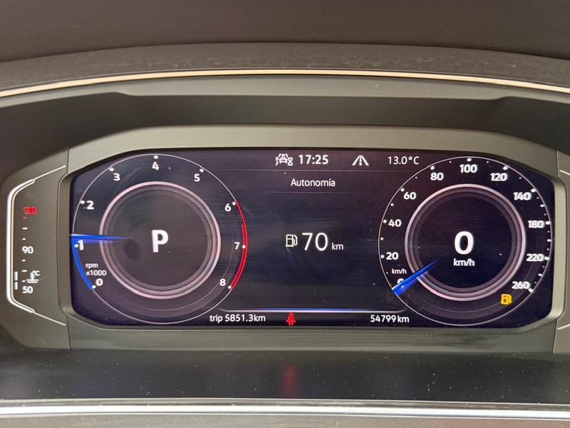 Volkswagen TIGUAN 1.4 AT 2023 - Imagen 14 de 20