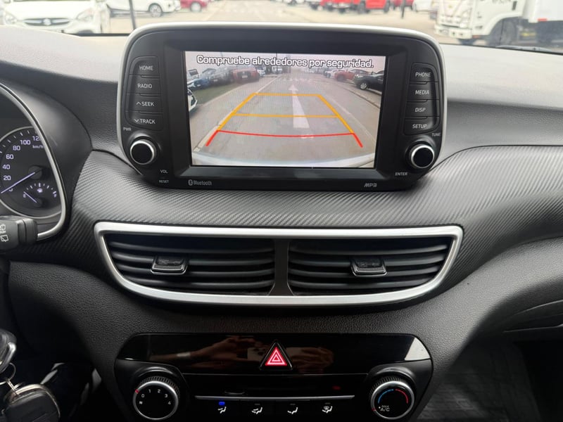 Hyundai TUCSON TL 2.0 AUT 2020 - Imagen 16 de 20