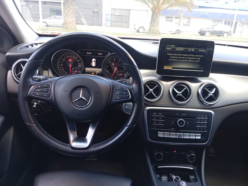 Mercedes-Benz GLA 200 HB 1.6 2020 - Imagen 8 de 14