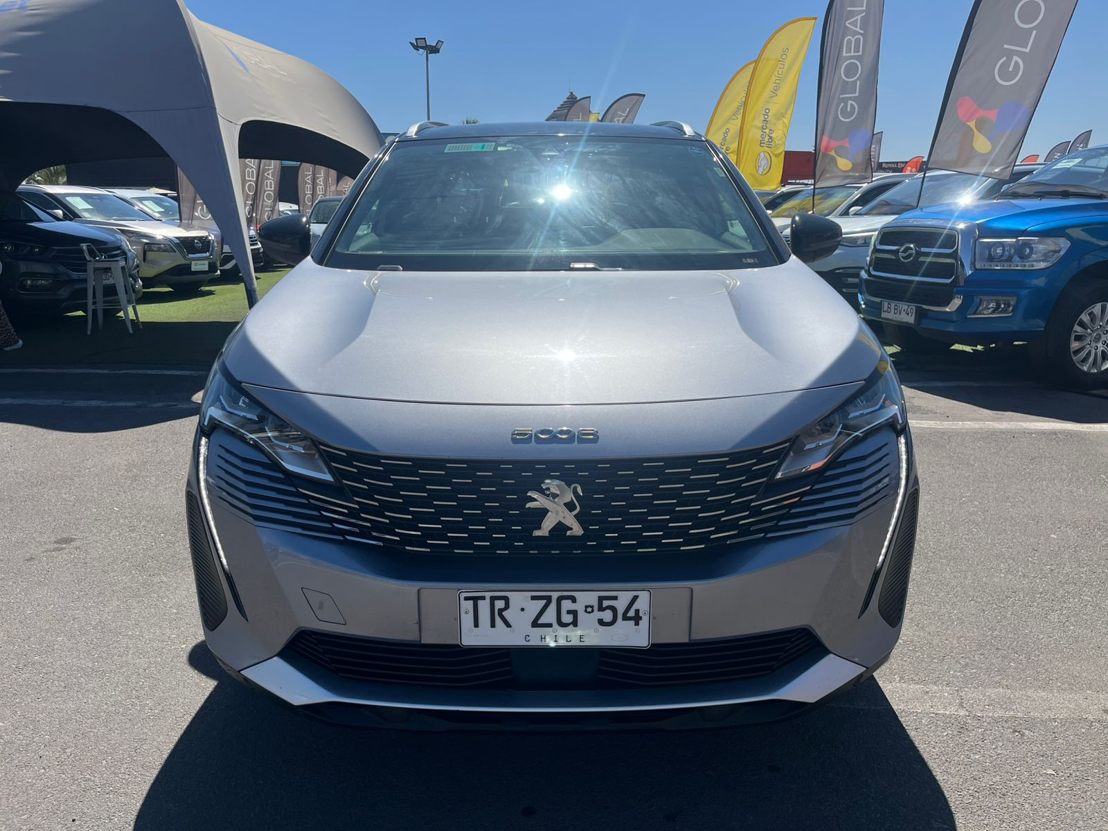 PEUGEOT 5008 BLUEHDI 130 1.5 AUT 2024 - Imagen 8 de 20