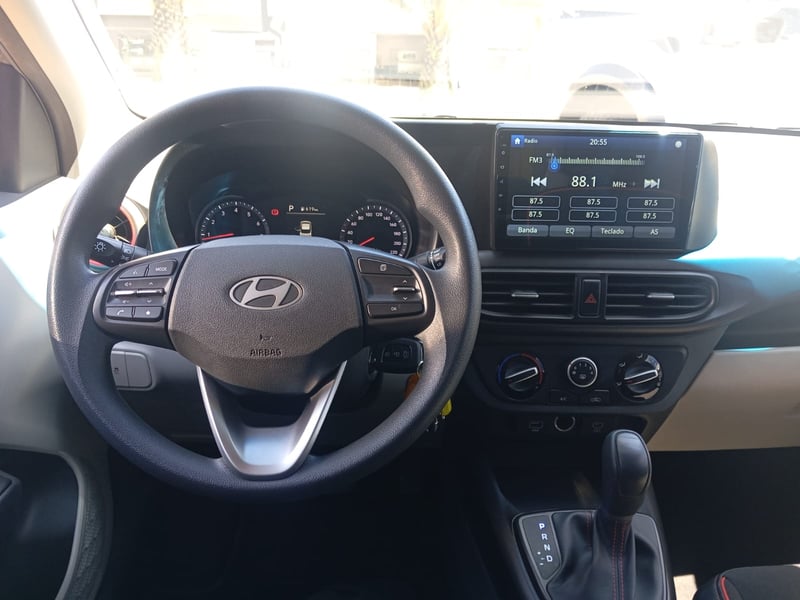 Hyundai GRAND I10 1.2 AUT 2025 - Imagen 8 de 12