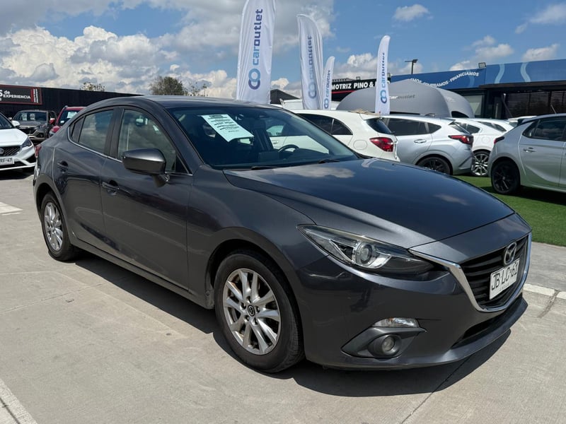 Mazda 3 SEDAN 2.0 2016 - Imagen 7 de 20