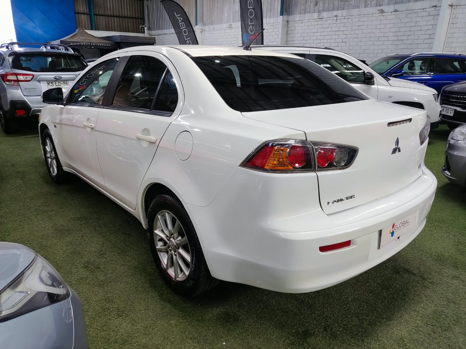 Mitsubishi LANCER RT 1.8 AUT 2018 - Foto 3 de 14