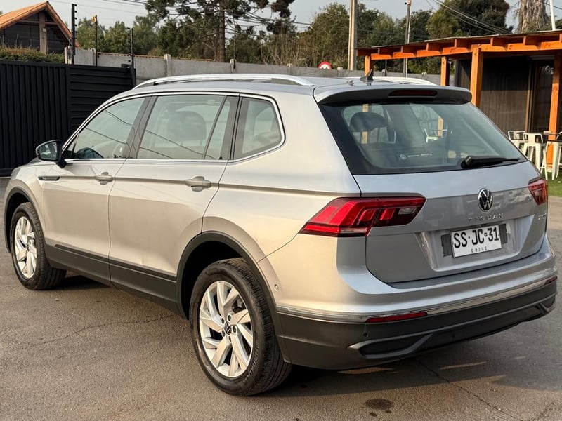 Volkswagen TIGUAN 1.4 AT 2023 - Imagen 3 de 20