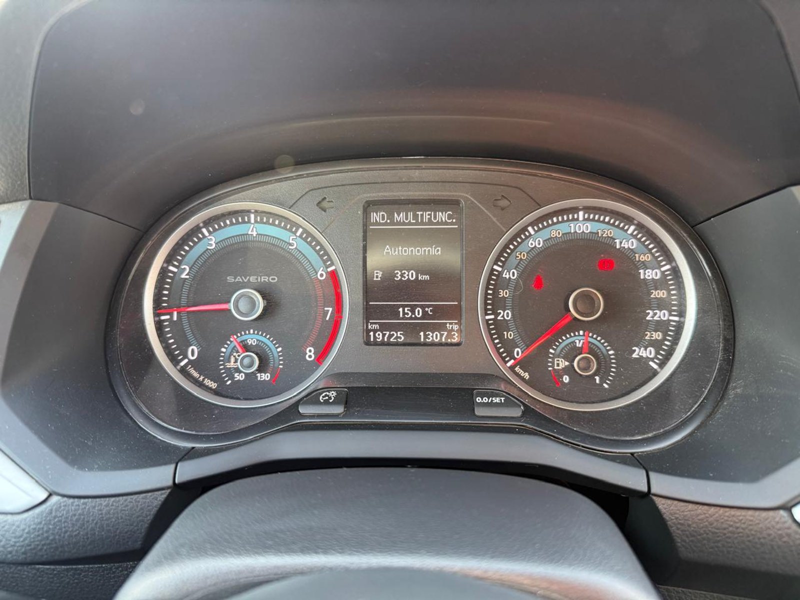 VOLKSWAGEN SAVEIRO CD 4X2 1.6 TM 2025 - Imagen 15 de 20