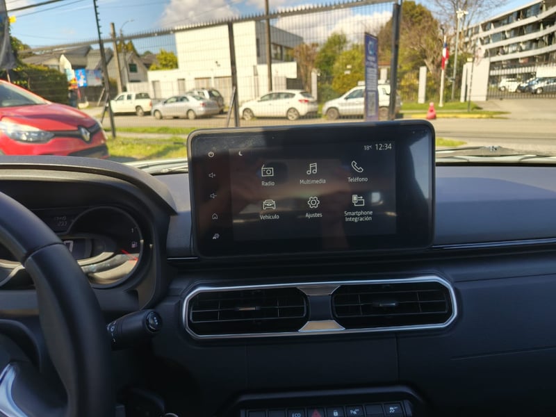 Renault OROCH ZEN 1.6 2025 - Imagen 9 de 11