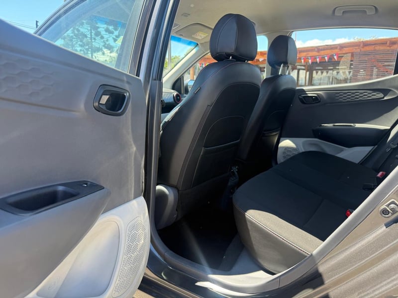 Hyundai GRAND I10 1.2 AUT 2025 - Imagen 18 de 20