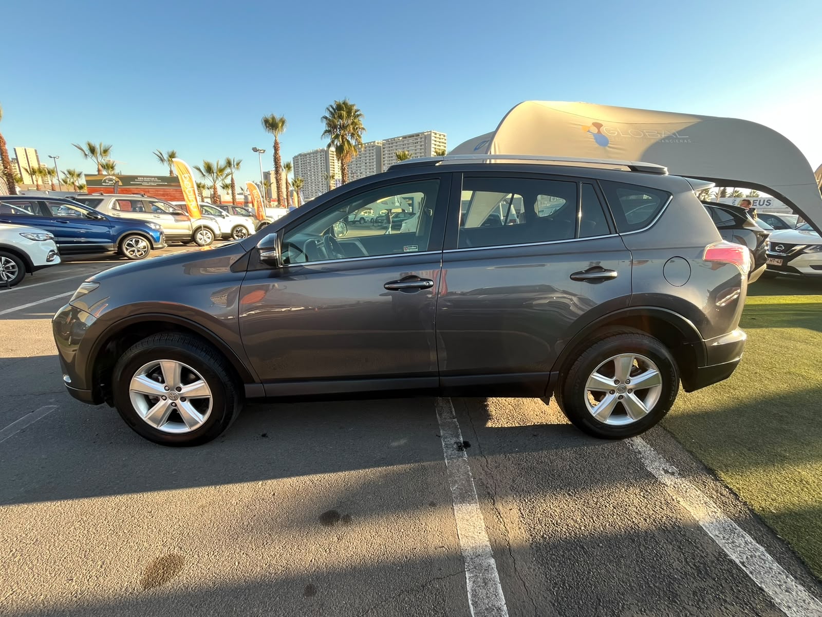 Toyota RAV 4 2.0 AUT 2019 - Foto 2 de 18