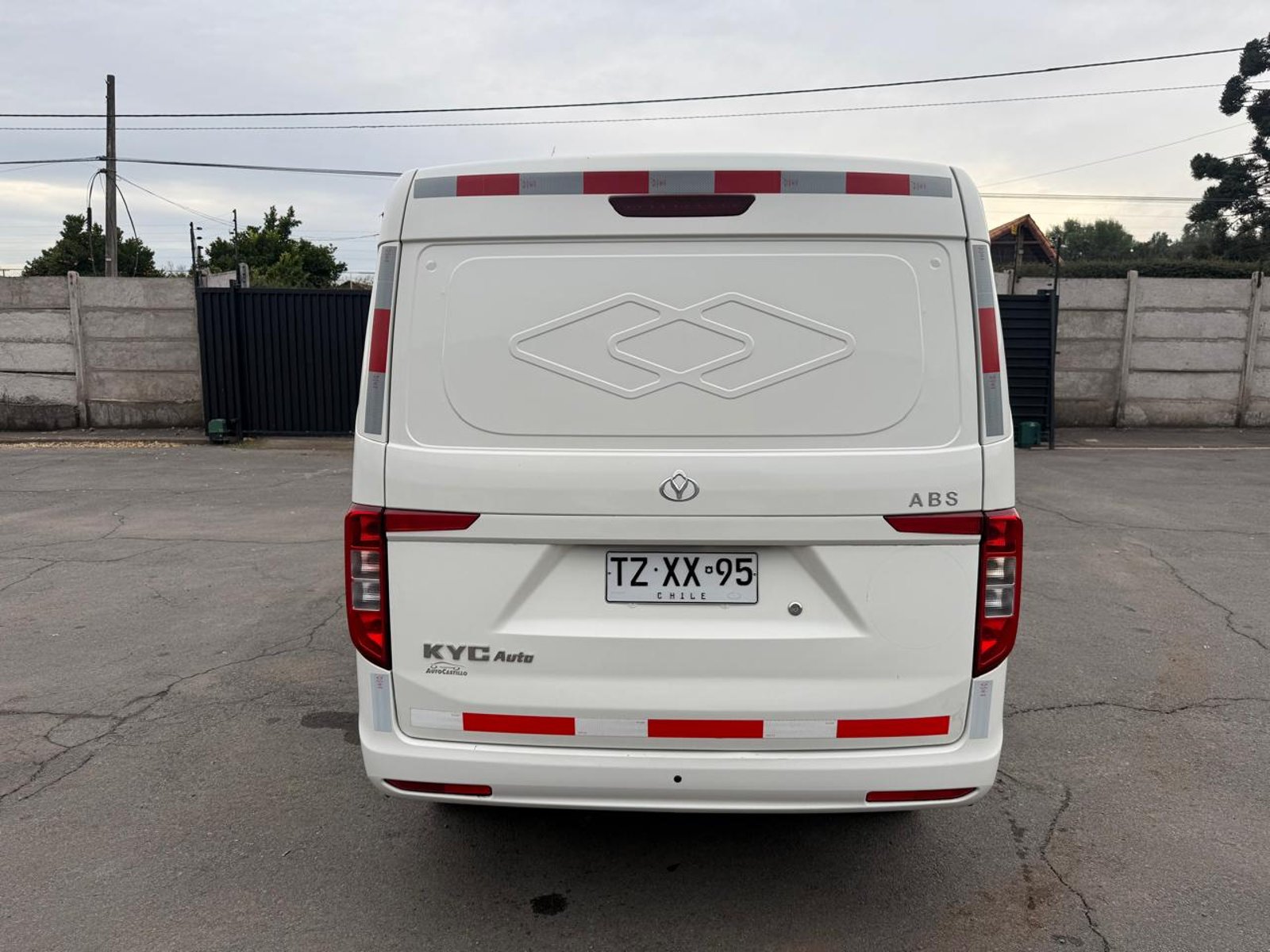 KYC V3 CARGO VAN 1.5 2025 - Foto 4 de 20