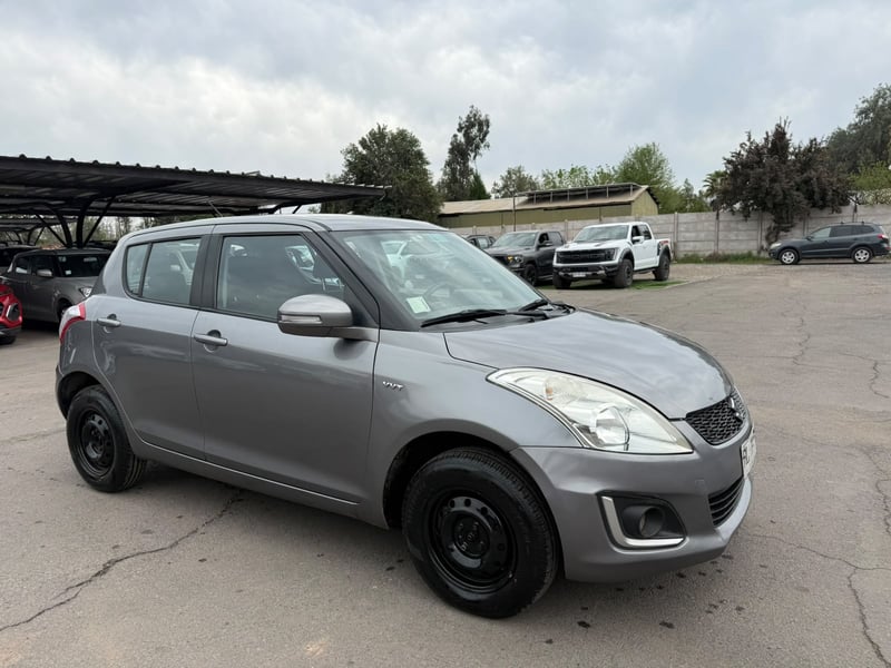 Suzuki SWIFT GL 1.2 2016 - Imagen 7 de 20