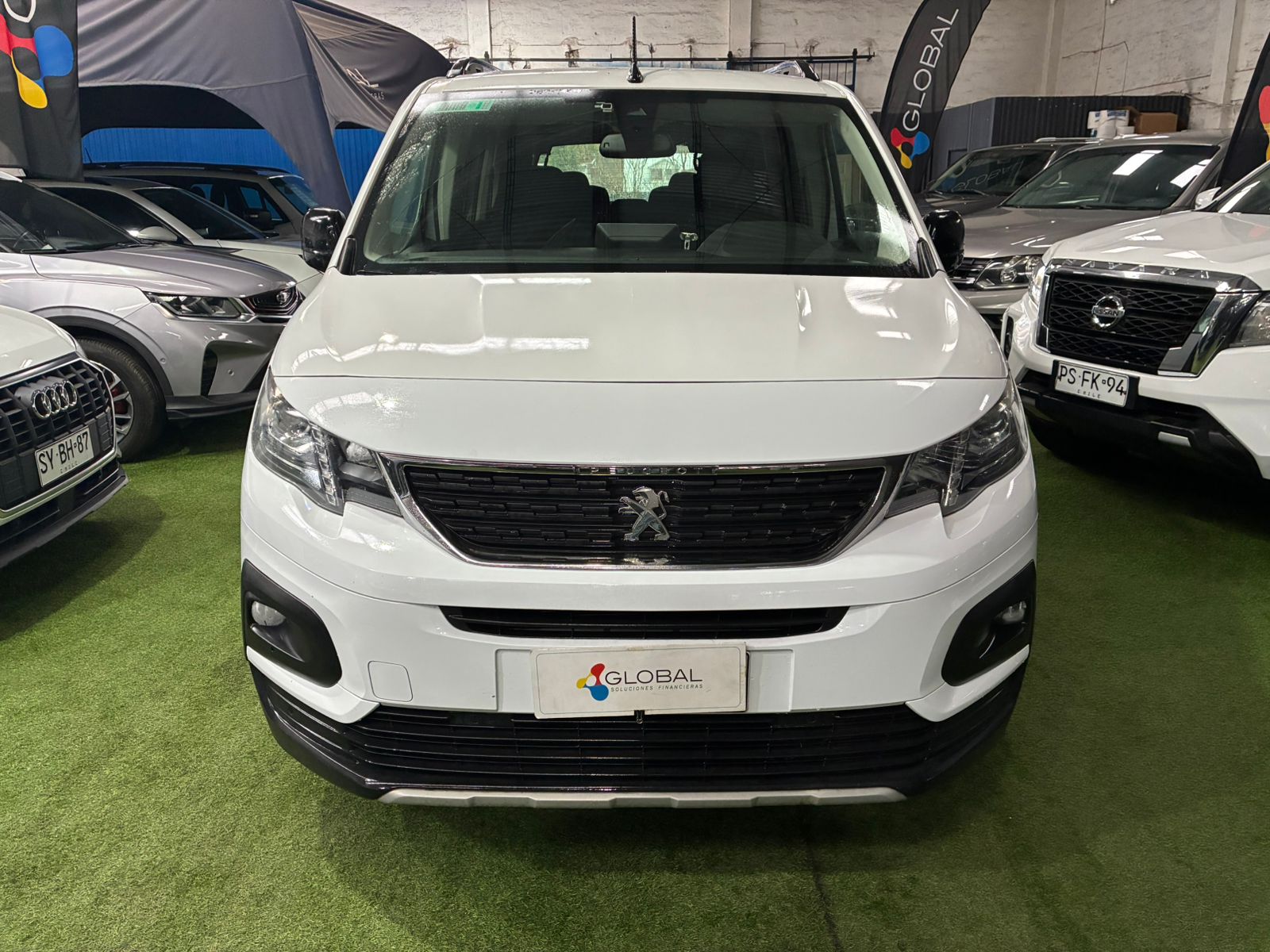 Peugeot RIFTER BLUE HDI 130 1.5 AUT 2023 - Imagen 6 de 12