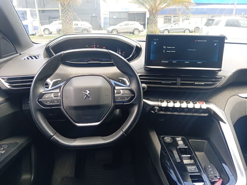 Peugeot 3008 BLUE HDI 130 EAT8 1.5 AUT 2024 - Imagen 8 de 12