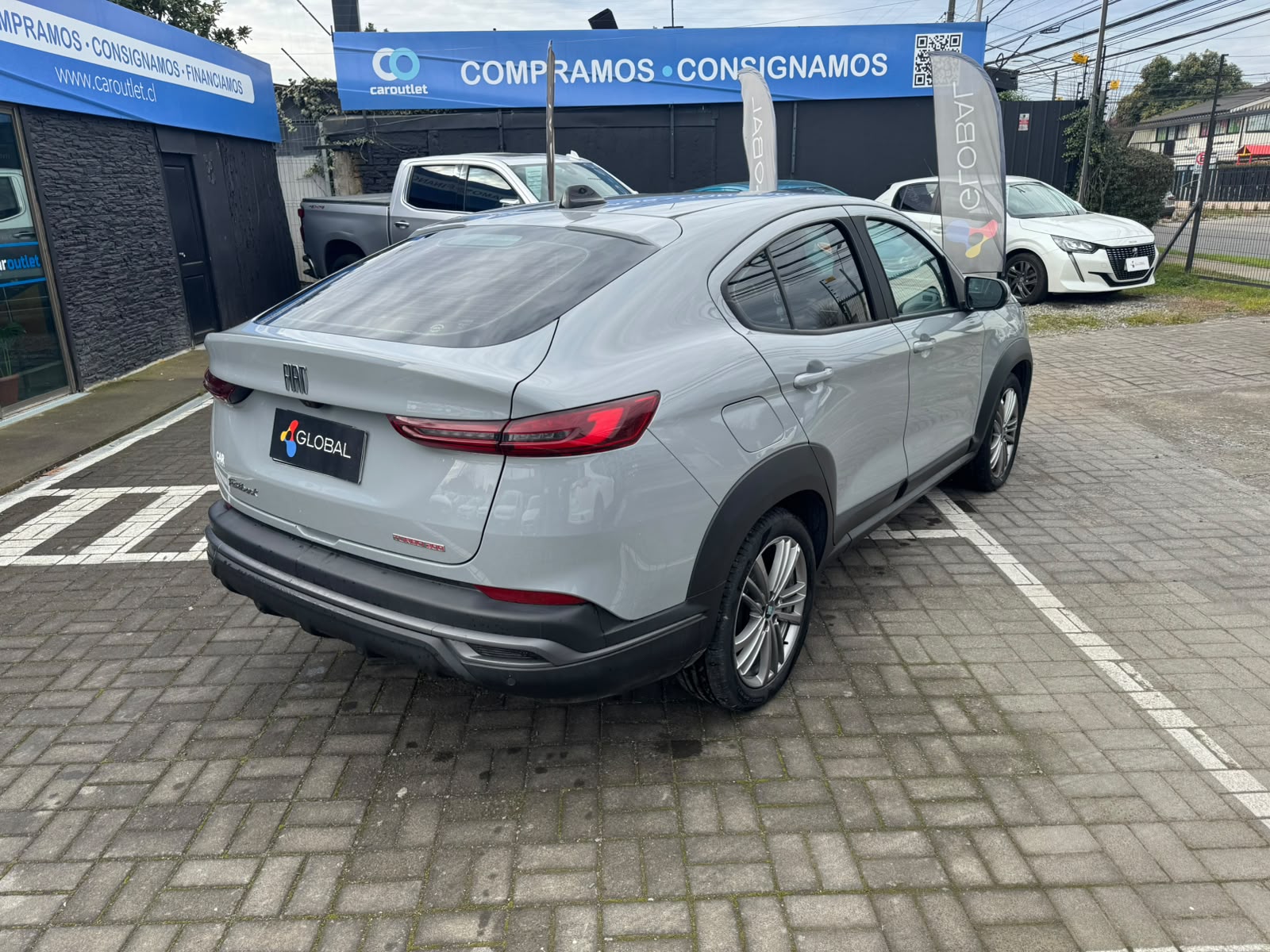 Fiat FASTBACK DRIVE 1.0 AUT 2023 - Foto 4 de 11