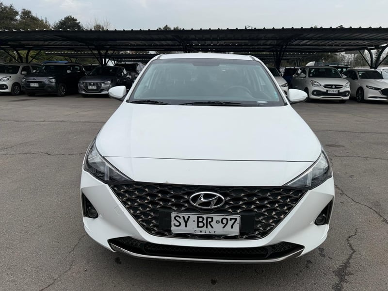 Hyundai ACCENT HCI 1.4 2023 - Imagen 8 de 20