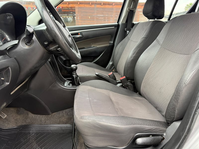Suzuki SWIFT GL 1.2 2016 - Imagen 9 de 20