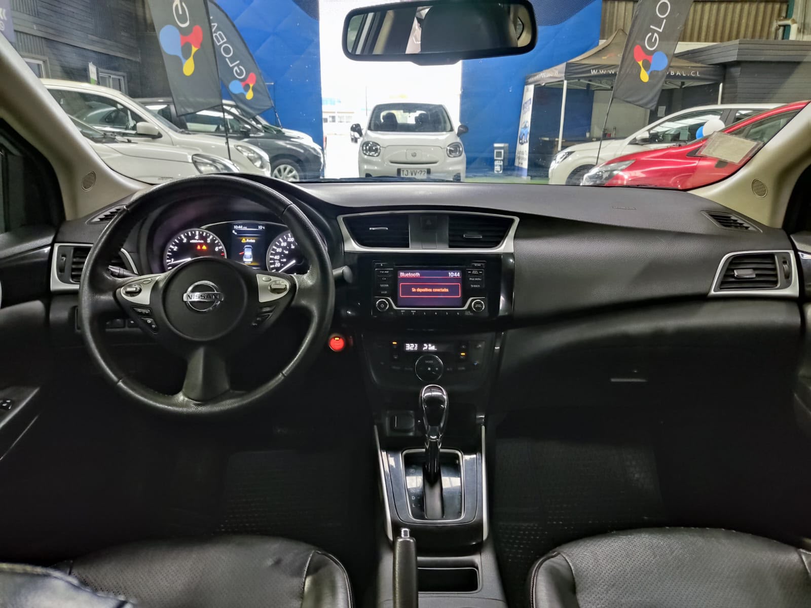 Nissan SENTRA 1.8 2018 - Imagen 8 de 13