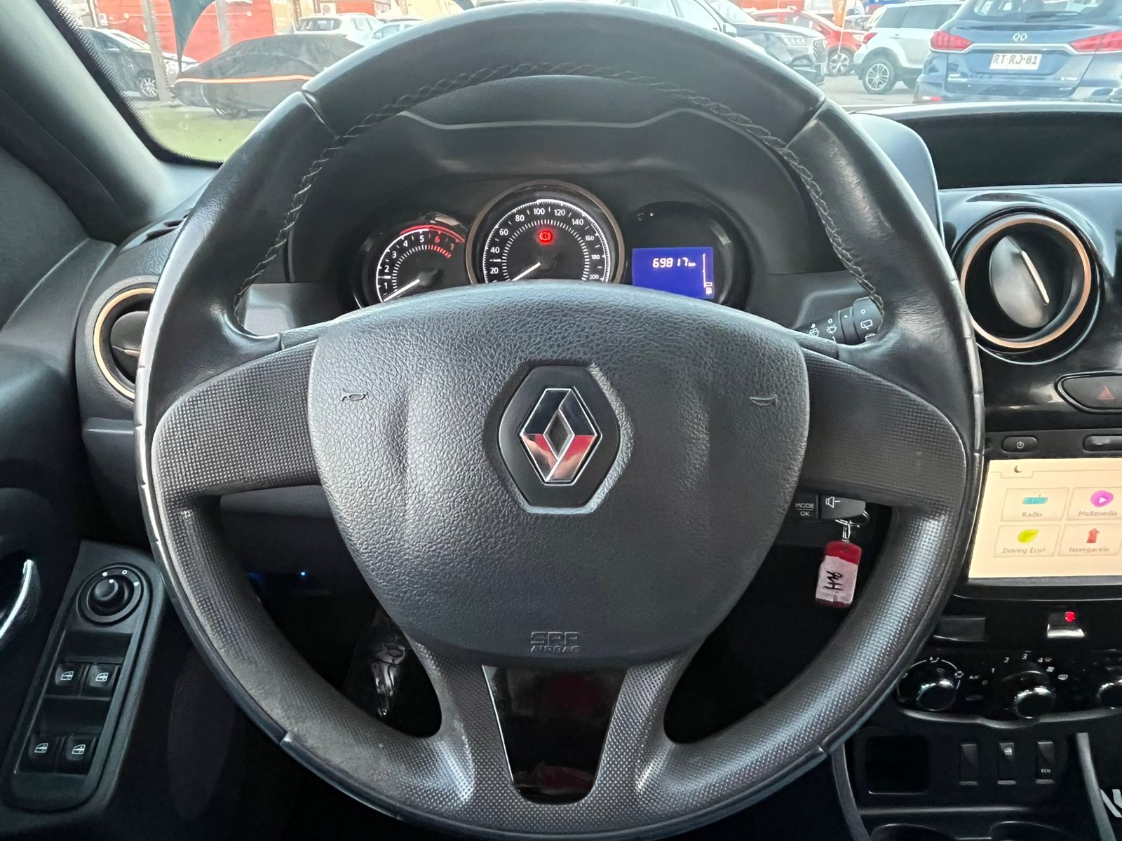 Renault DUSTER ZEN 1.6 2018 - Imagen 12 de 18