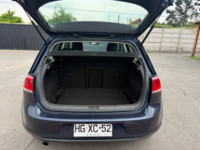 Volkswagen GOLF HB 1.6 2015 - Imagen 18 de 19