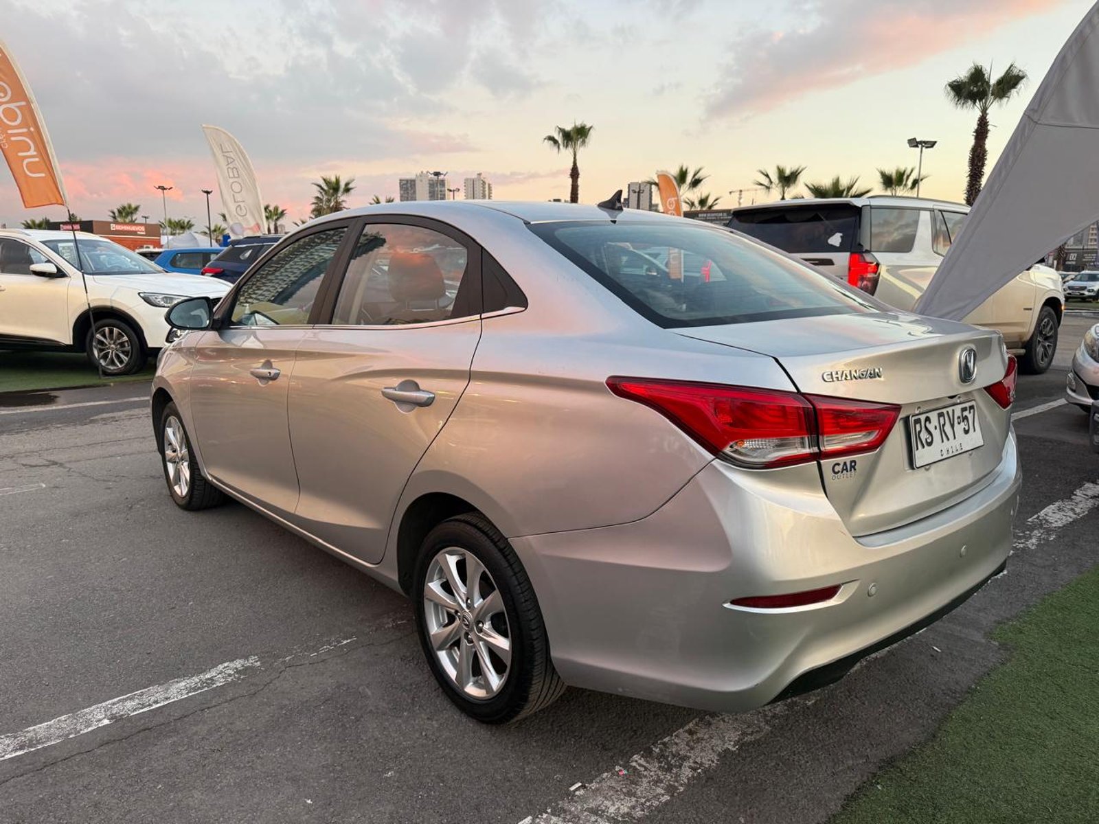 Changan ALSVIN LUXURY 1.4 2022 - Foto 3 de 20