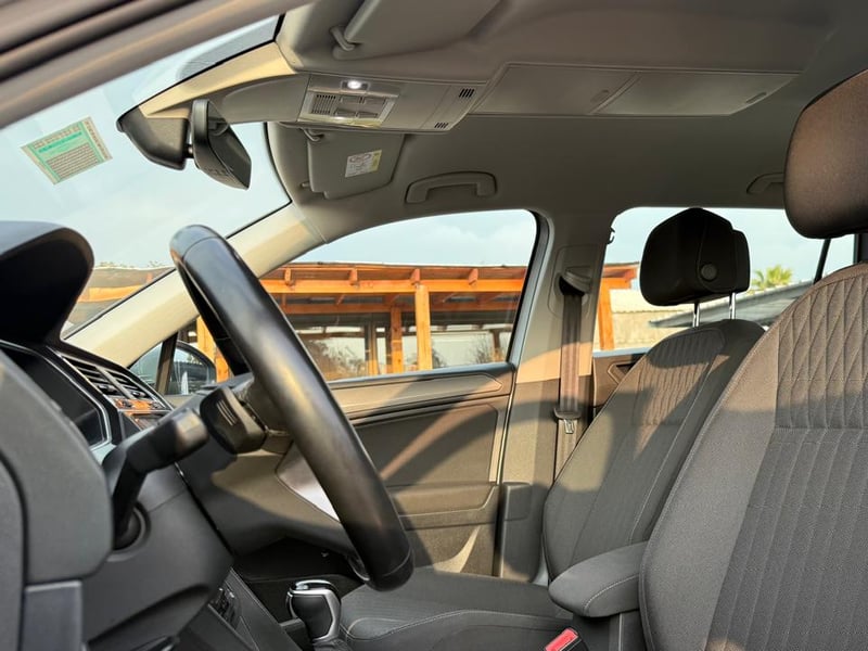 Volkswagen TIGUAN 1.4 AT 2023 - Imagen 10 de 20