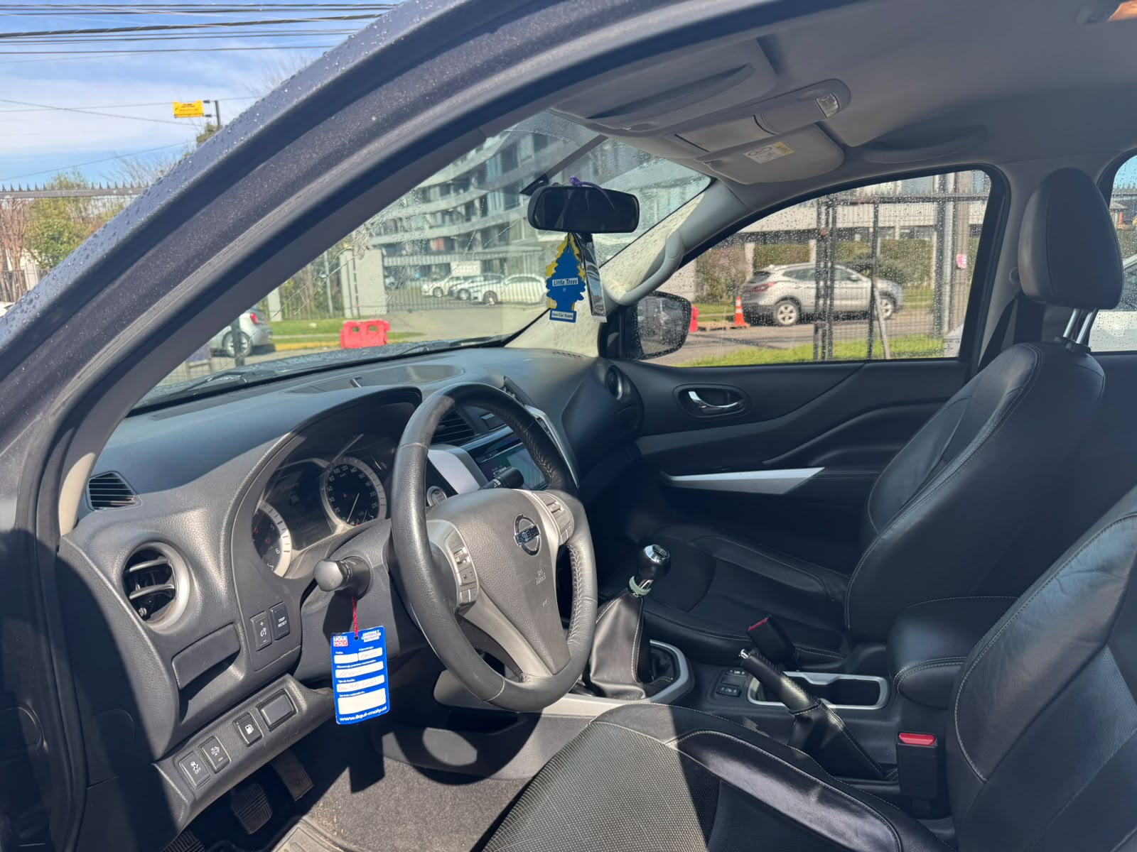 Nissan NP300 NAVARA DCAB 4X4 2.3 2020 - Imagen 7 de 10